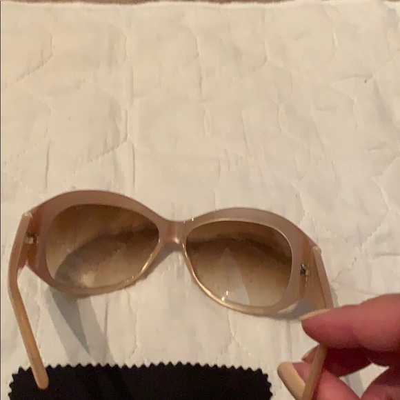 Authentic Valentino sunglasses - Picture 4 of 7